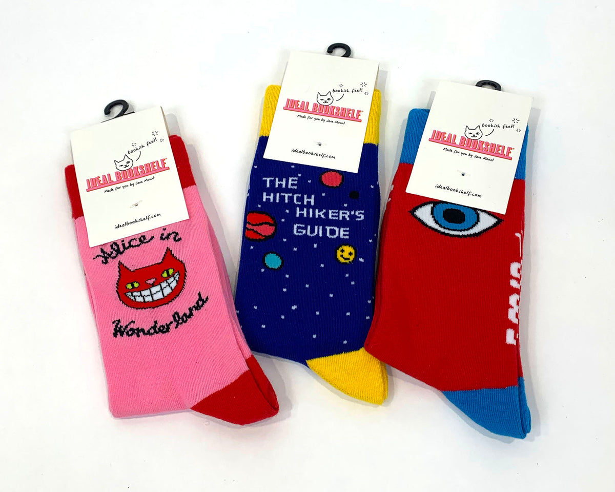 Book Socks: Alice in Wonderland